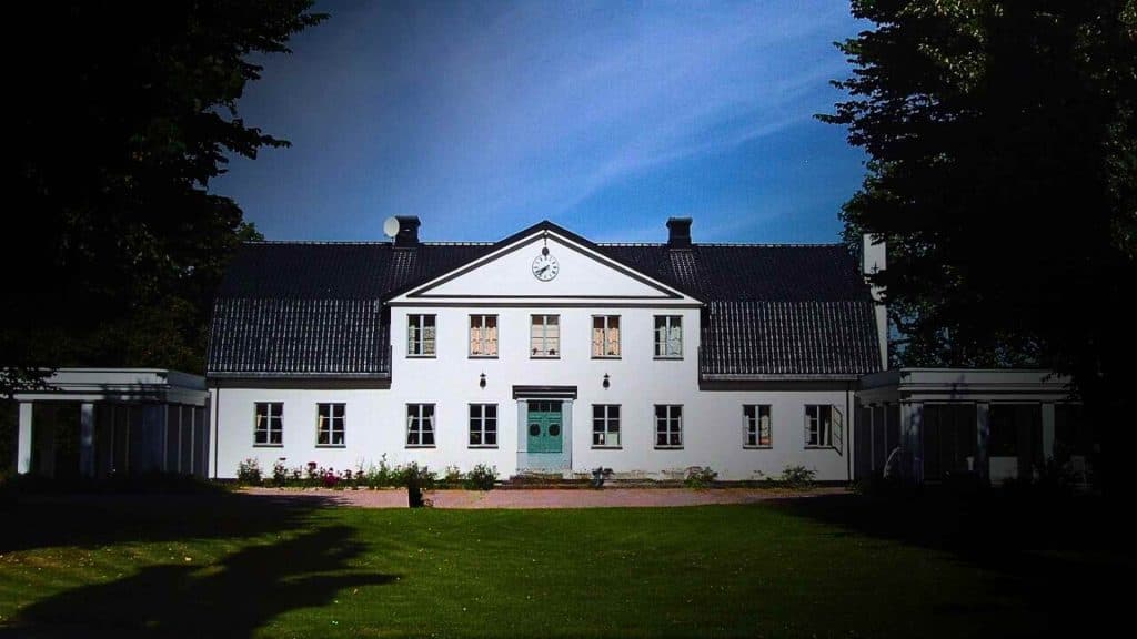 Blombacka Manor — haunted place in Småland, Sweden (Manor / Estate)